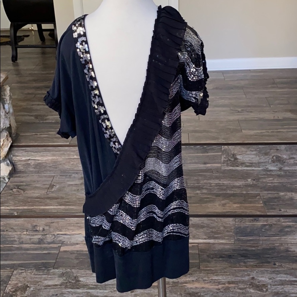 Black shirt size medium BKE